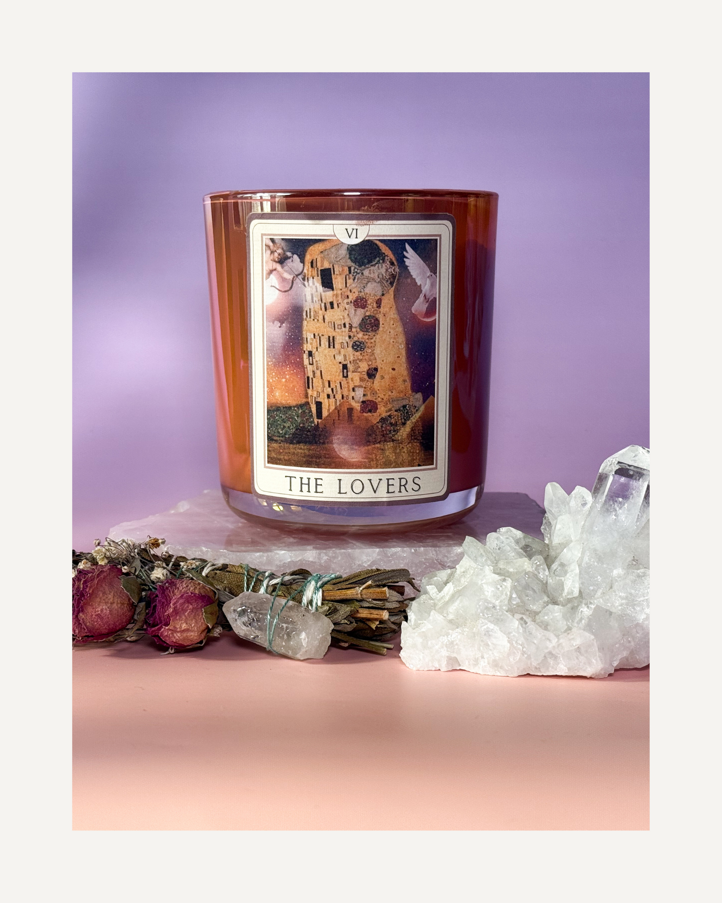The Lovers Tarot Candle – Rose Petals, Vanilla and Vetiver – Crystal Infused Candle for Love, Harmony and Balance – Luxury Hand-Poured Gift
