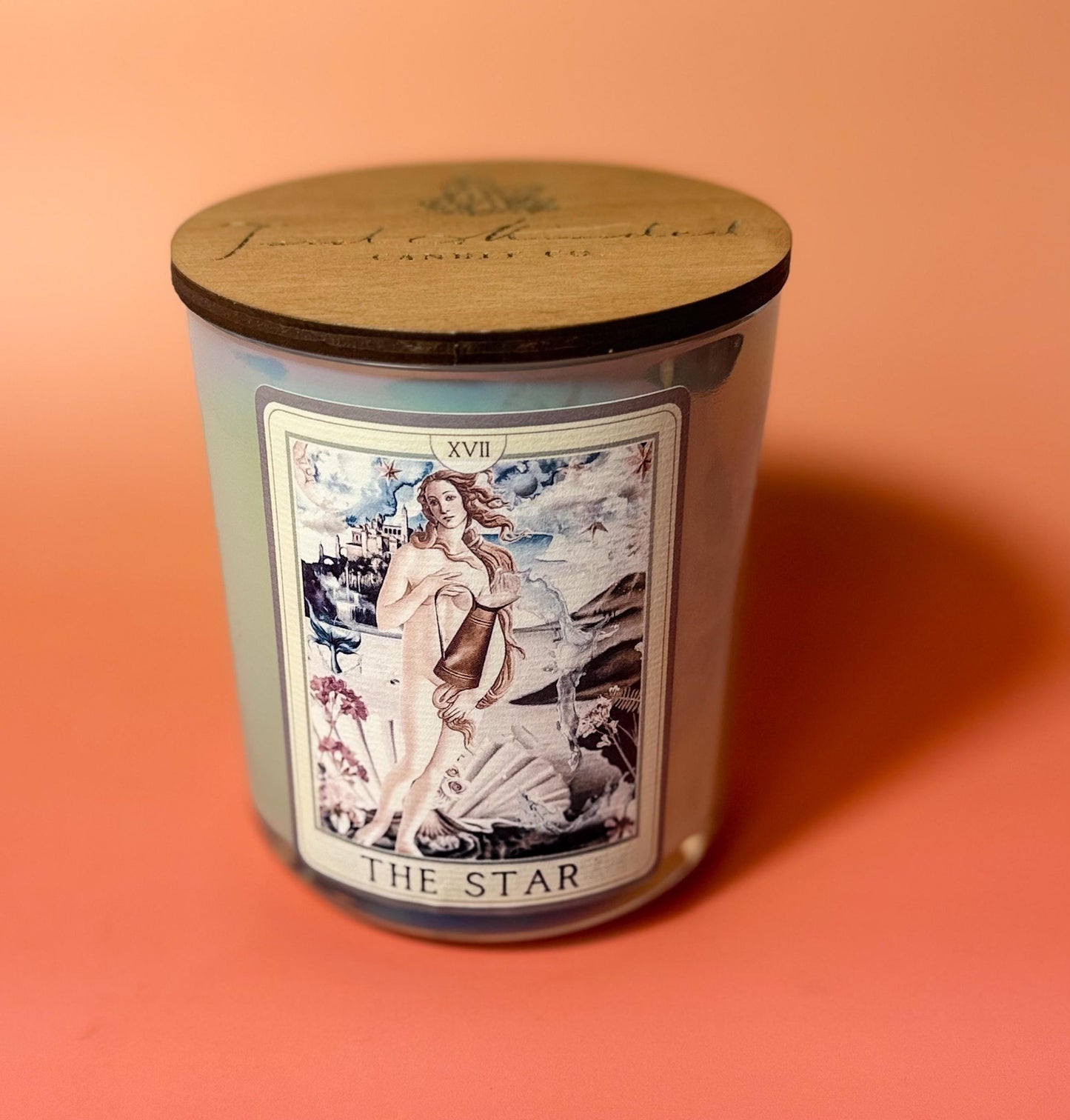 The Star Tarot Candle – Coconut Soy Wax, Crackling Wooden Wick, Aquatic Amber Basil Scent | Positive meaning of the Major Arcana